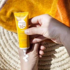 Bioderma Photoderm Dry Touch Mat Finish Sunscreen SPF50+ 40ml -Wellagy Store 11688498 1534887838152765