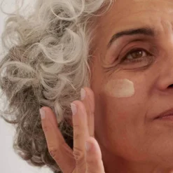 Balance Me Bakuchiol Smoothing Serum 30ml -Wellagy Store 12749701 4615049869384766