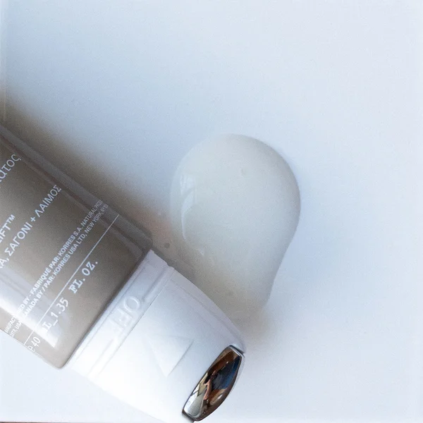 KORRES Black Pine 4D Bioshapelift Up-Lift Contouring Serum 40ml 4 KORRES Black Pine 4D Bioshapelift Up-Lift Contouring Serum 40ml - Image 2