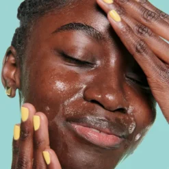 Benefit The POREfessional Mini Tight 'N Toned AHA And PHA Toning Foam 60ml -Wellagy Store 14222124 1025032746729333