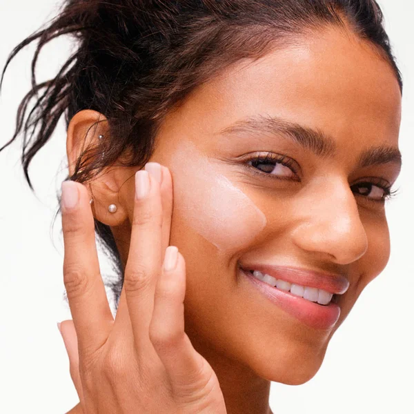 Fresh Rose Deep Hydration Balancing Emulsion 100ml 5 Fresh Rose Deep Hydration Balancing Emulsion 100ml - Image 3